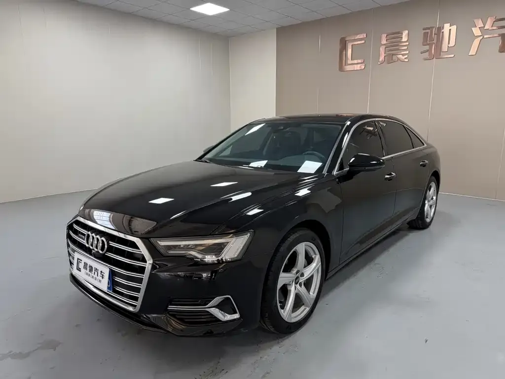 Audi A6L 2024 из CN, фото 1