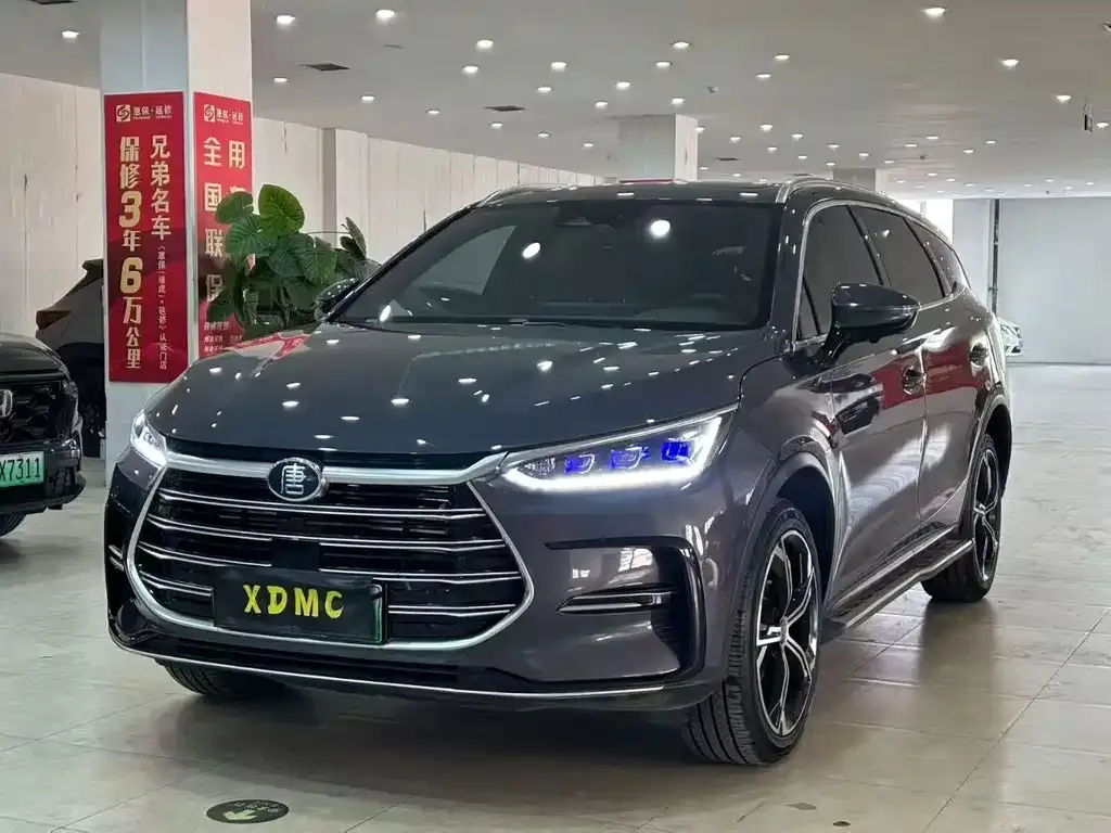 BYD Tang New Energy — фото 1