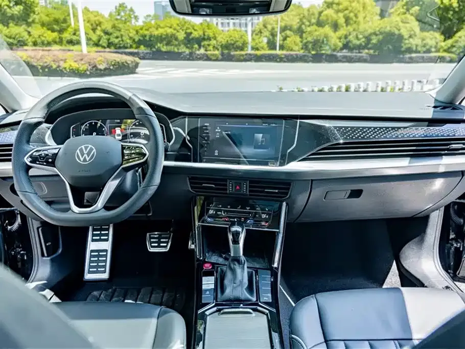Volkswagen Passat — фото 2