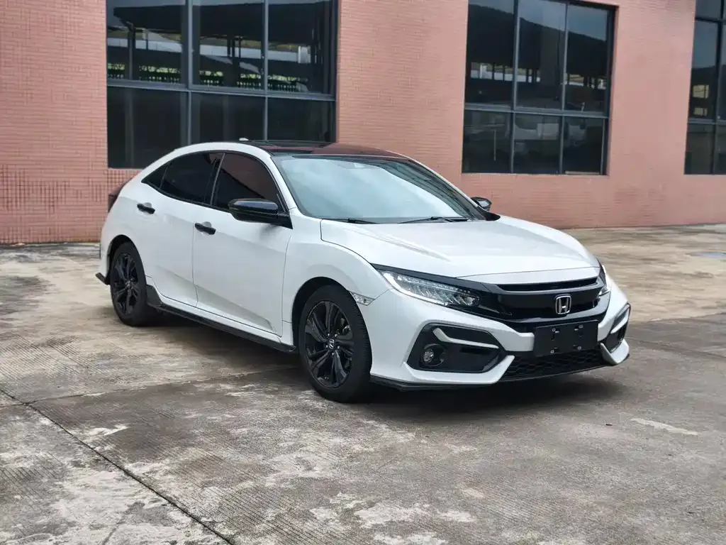 Honda Civic — фото 10