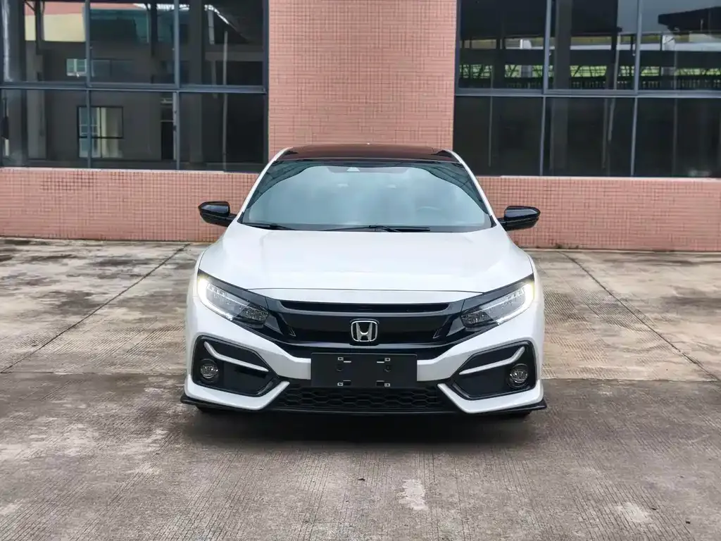 Honda Civic — фото 7