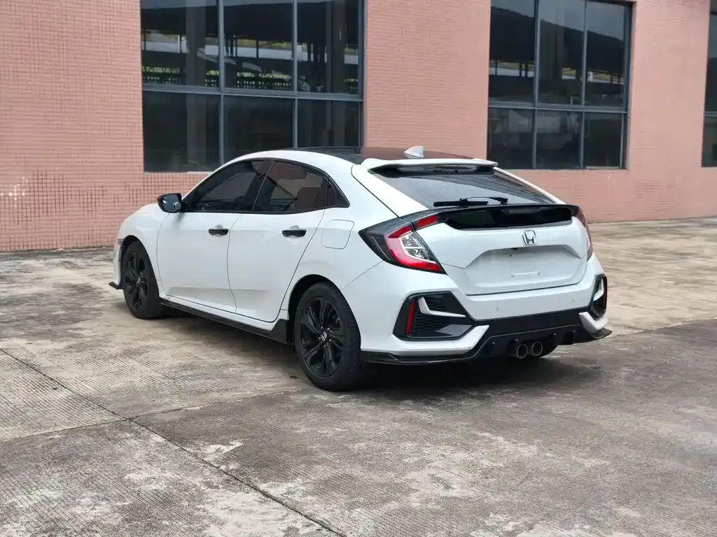 Honda Civic — фото 6