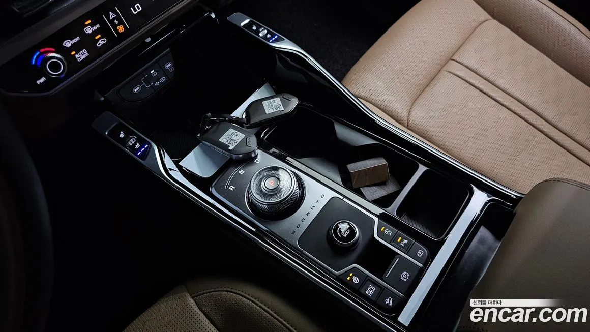 Kia Sorento — фото 9