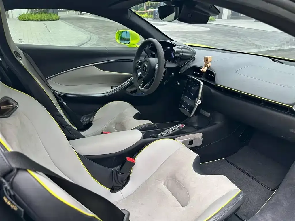 McLaren Artura 2025 из CN, фото 5