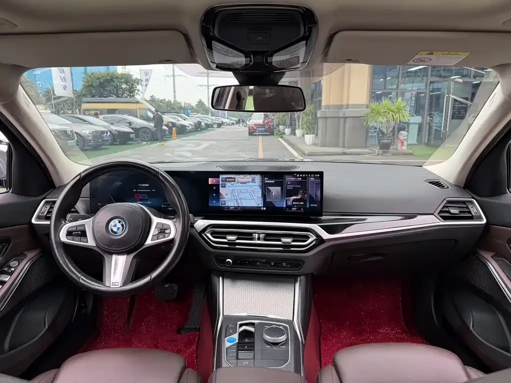 BMW i3 — фото 8