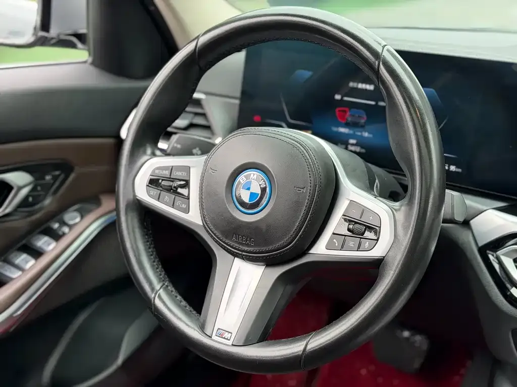 BMW i3 — фото 9