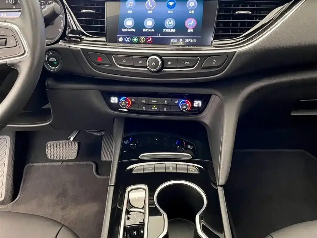 Buick Regal — фото 10