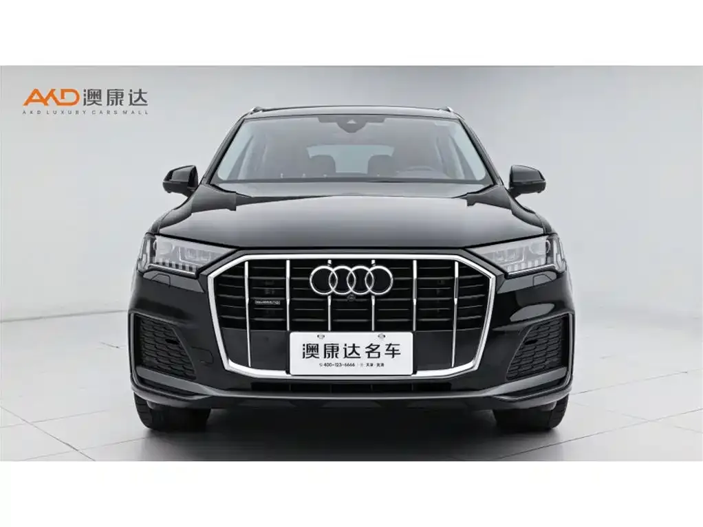 Audi Q7 2024 из CN, фото 10