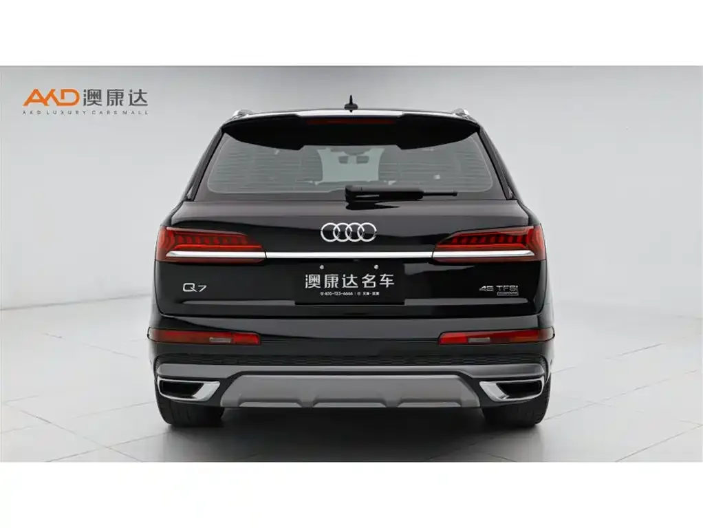 Audi Q7 2024 из CN, фото 5