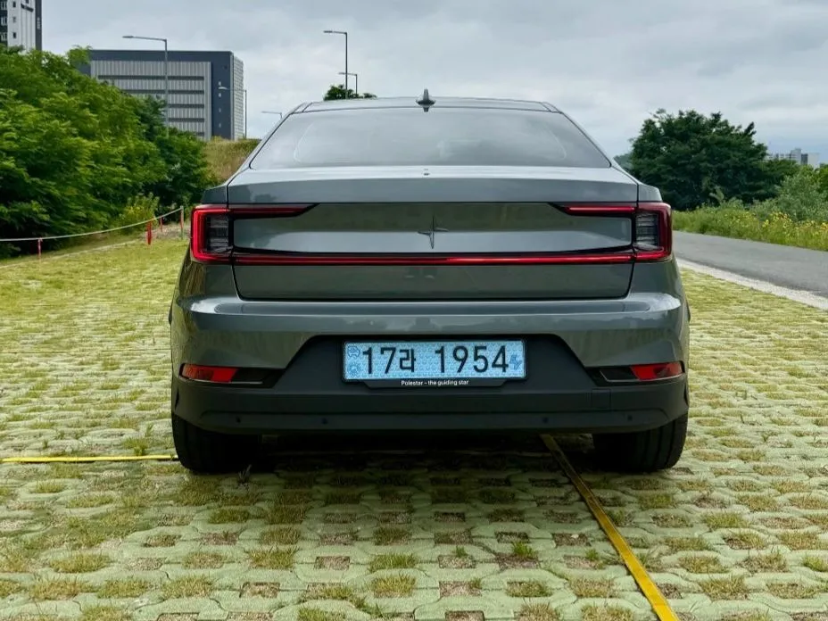 Polestar Polestar 2 2025 из KR, фото 4