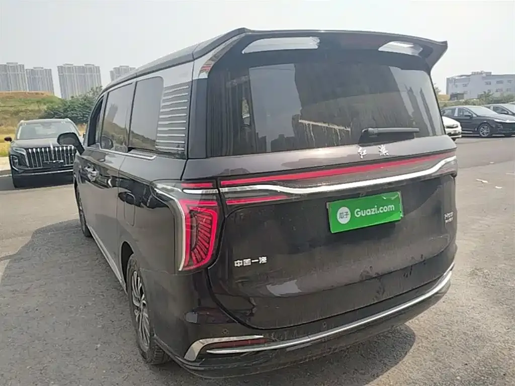 Hongqi HQ9 PHEV — фото 10