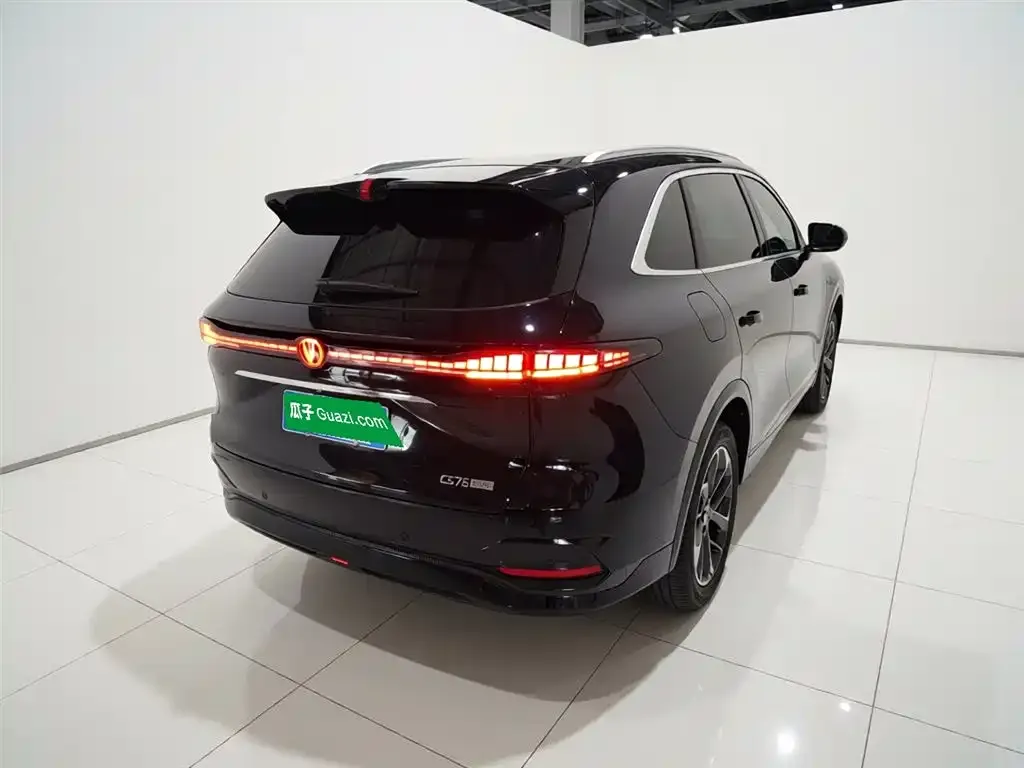 Changan CS75PLUS — фото 3