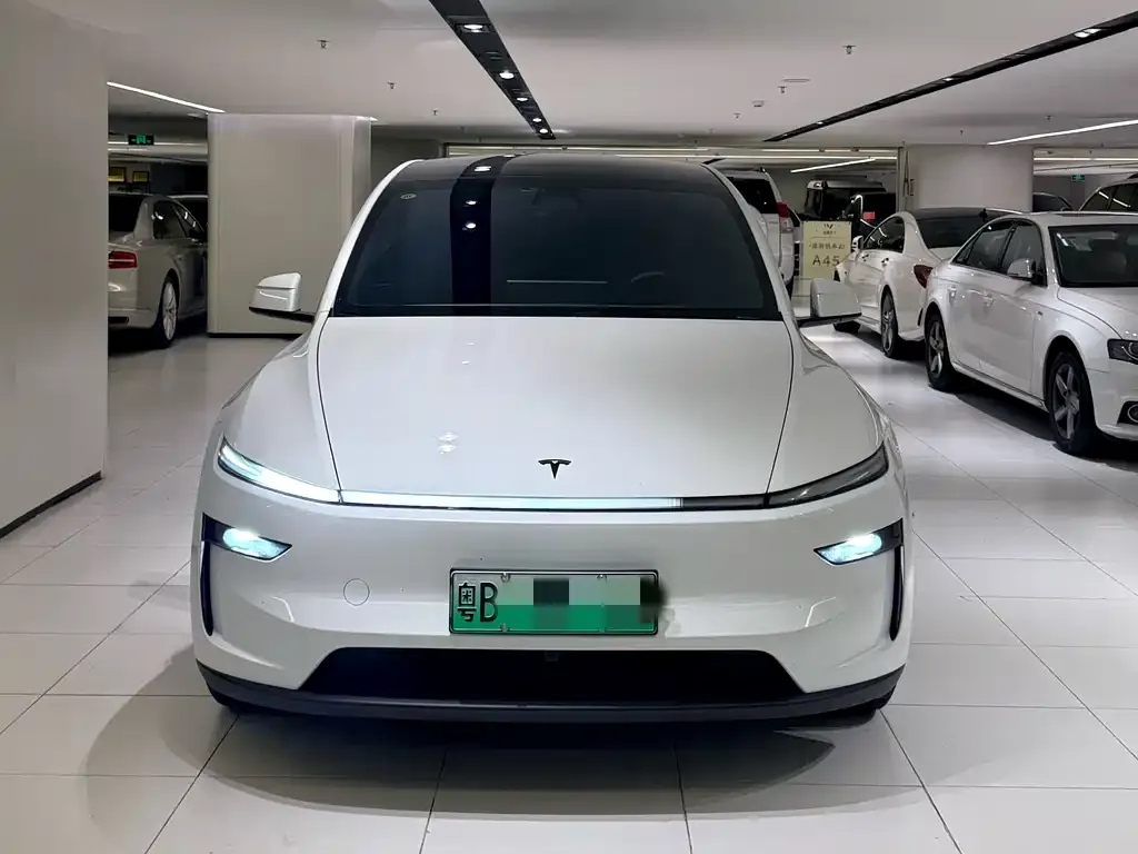 Tesla Model Y L 2025 из CN, фото 4