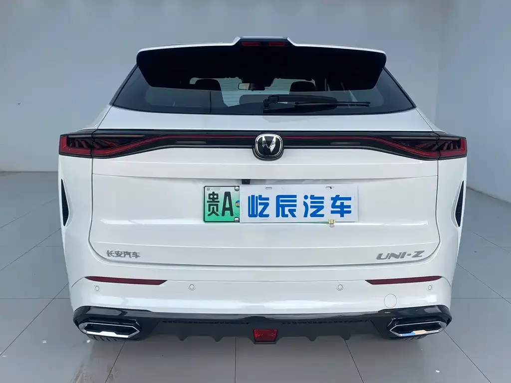 Changan UNI-Z New Energy 2024 из CN, фото 4