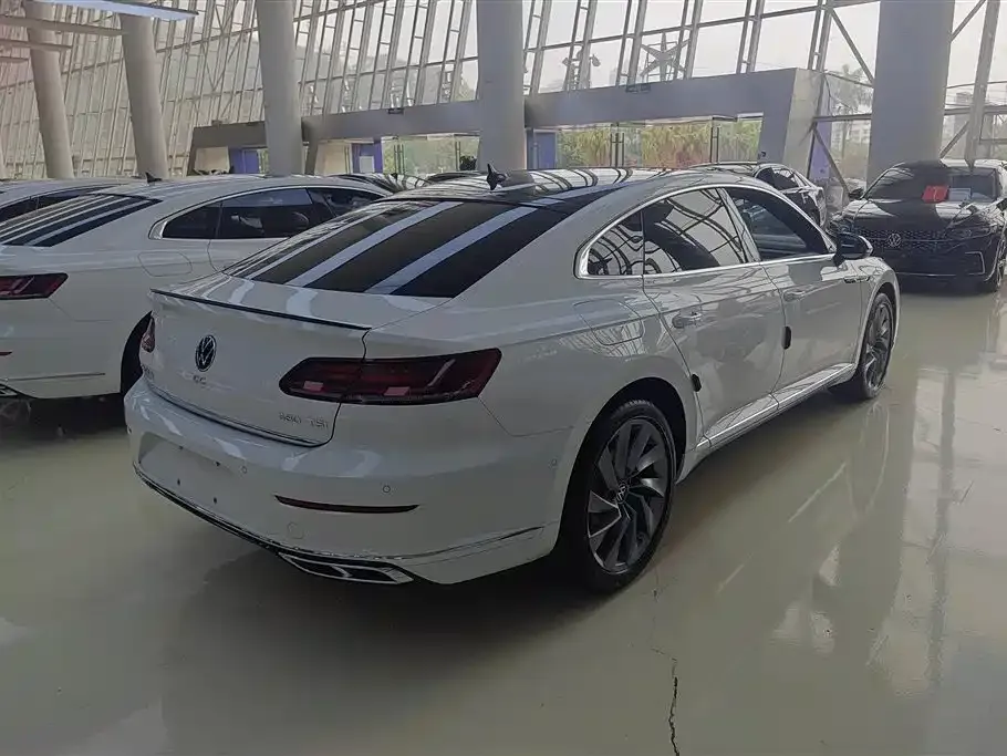 Volkswagen CC 2024 из CN, фото 6