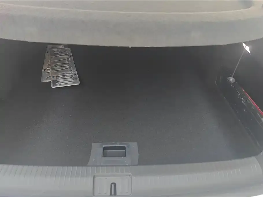 Volkswagen CC 2024 из CN, фото 2