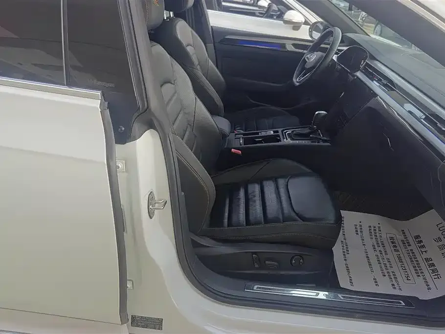 Volkswagen CC 2024 из CN, фото 3