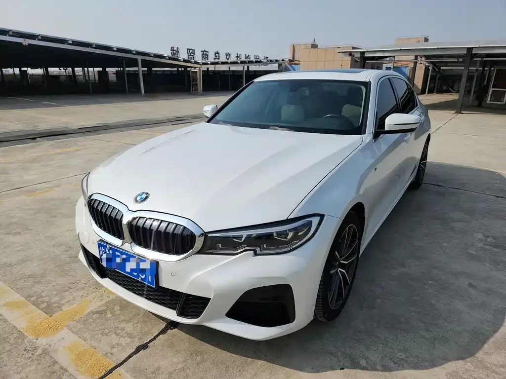 BMW 3 Series — фото 1