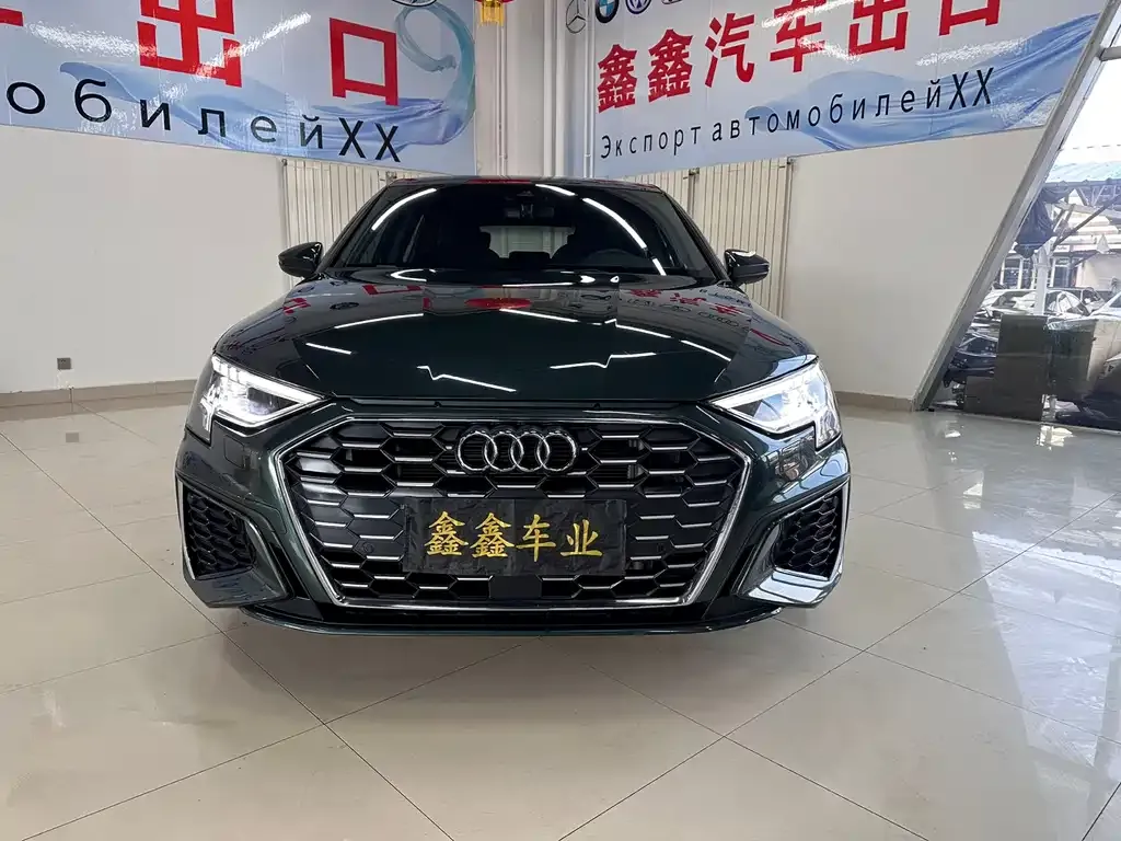 Audi A3 2023 из CN, фото 4
