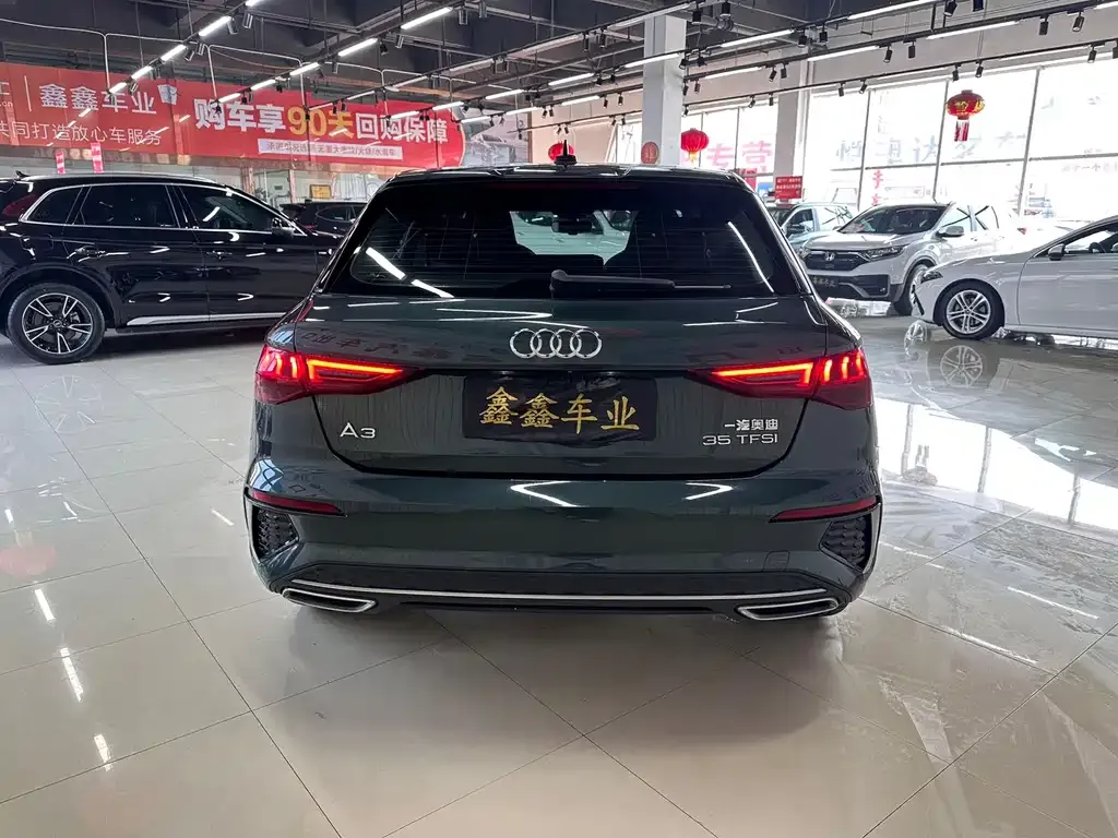 Audi A3 2023 из CN, фото 8