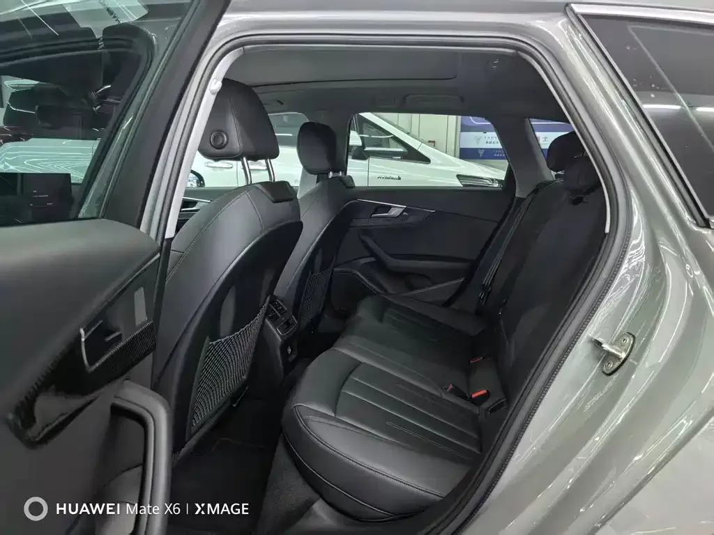 Audi A4 (Import) 2022 из CN, фото 2