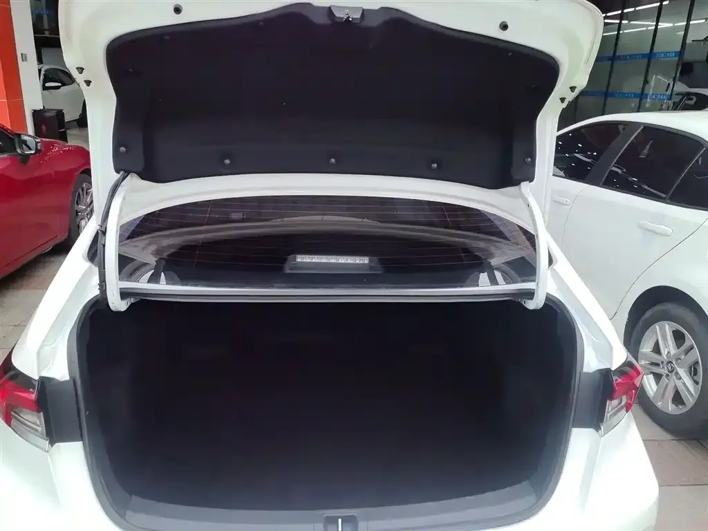 Toyota Corolla 2021 из CN, фото 6