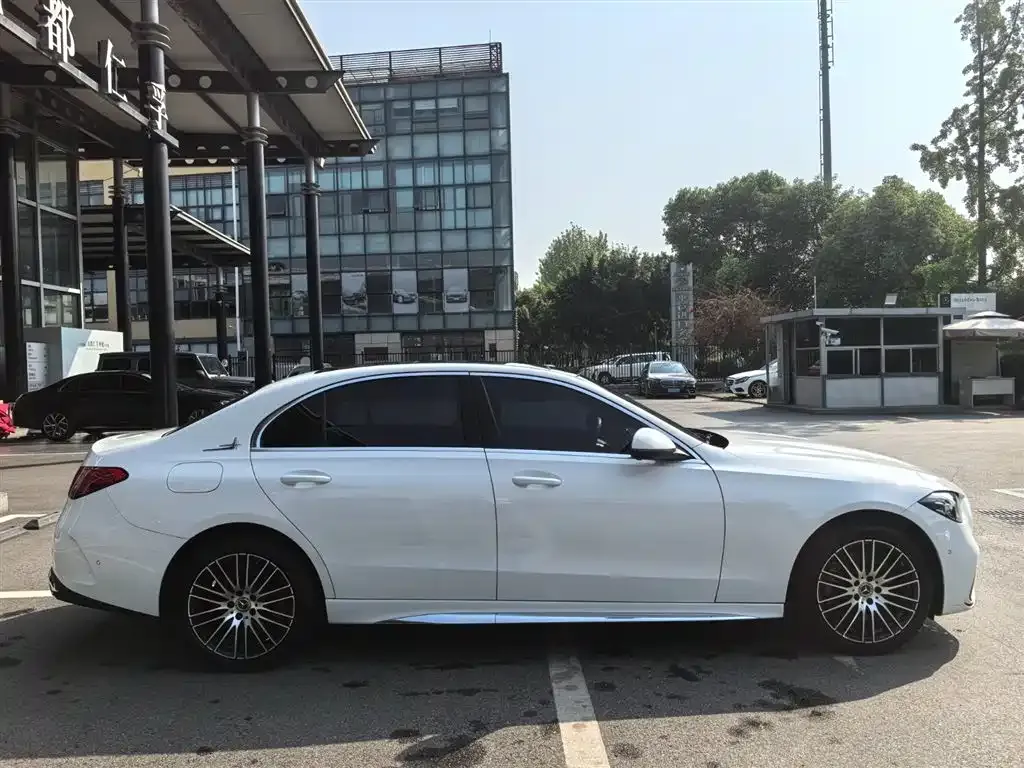 Mercedes-Benz C-Class 2024 из CN, фото 10