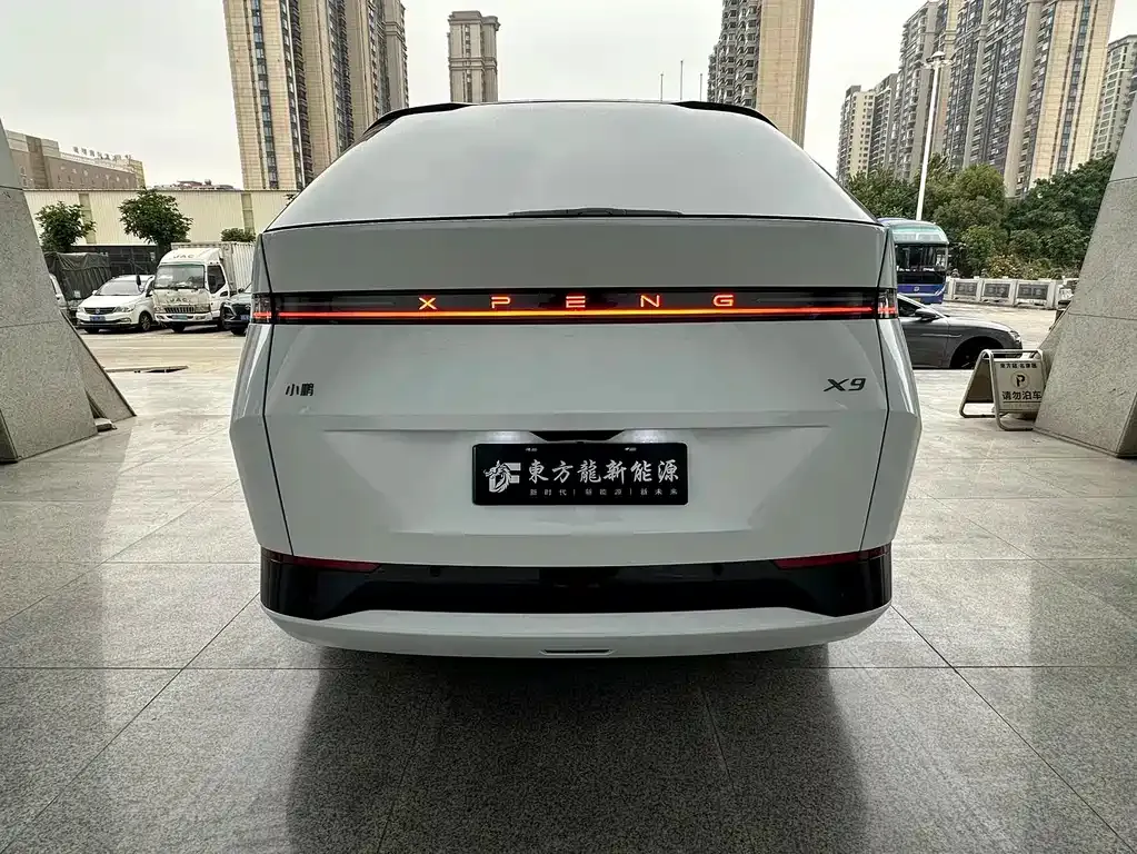 XPeng X9 2024 из CN, фото 7