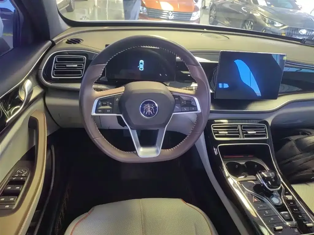 BYD Qin PLUS — фото 10