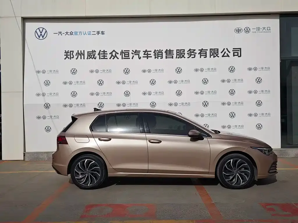 Volkswagen Golf 2021 из CN, фото 5