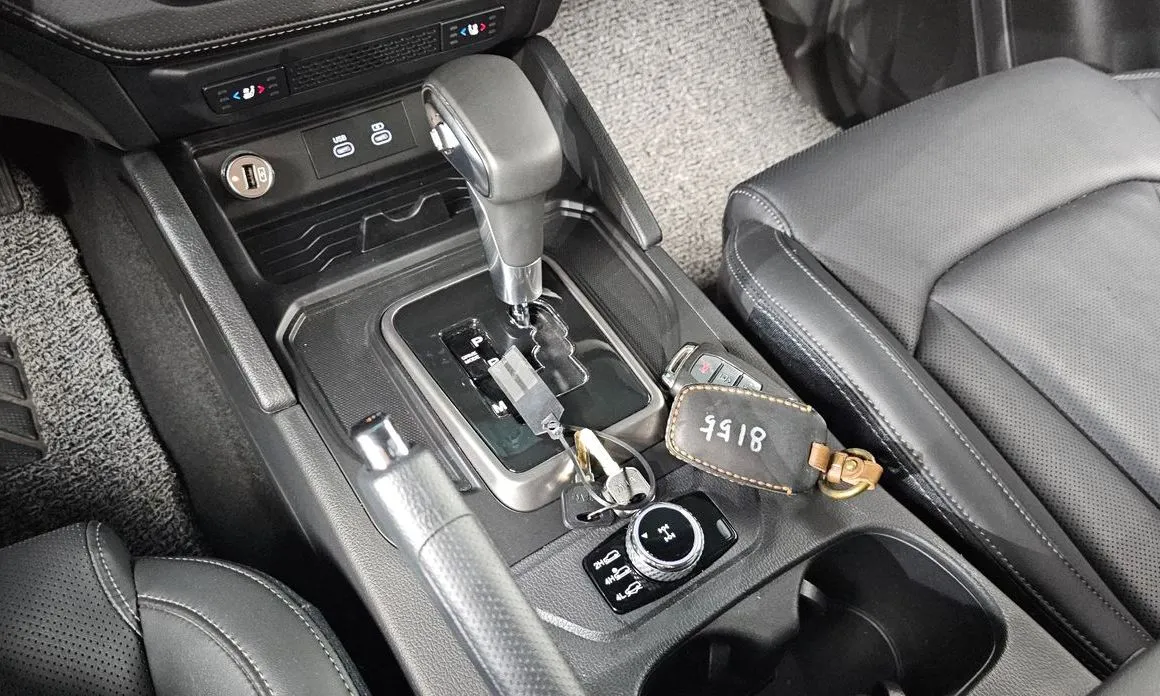 KG Mobility (Ssangyong) Rexton 2024 из KR, фото 10