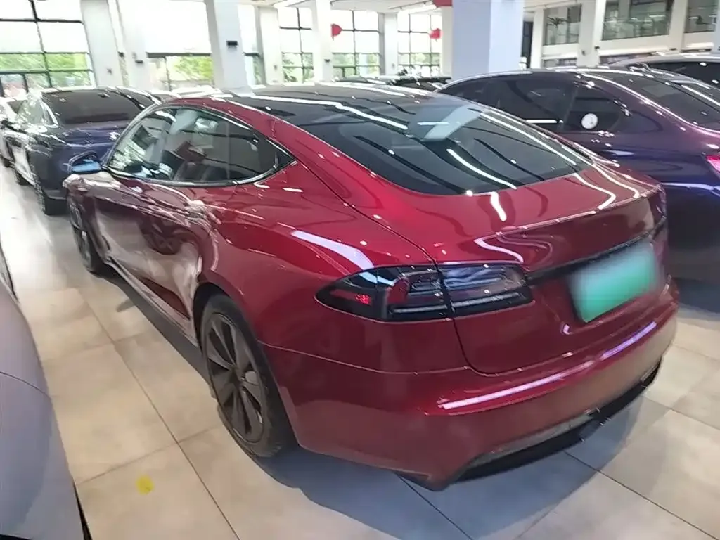 Tesla Model S 2024 из CN, фото 7