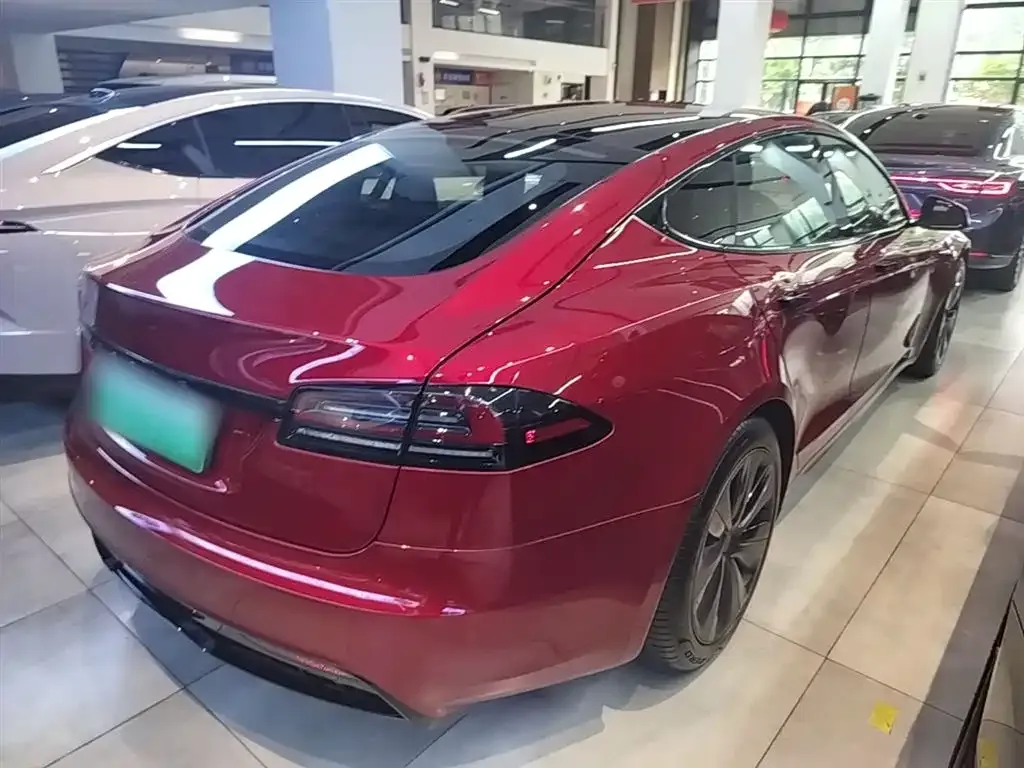Tesla Model S 2024 из CN, фото 8