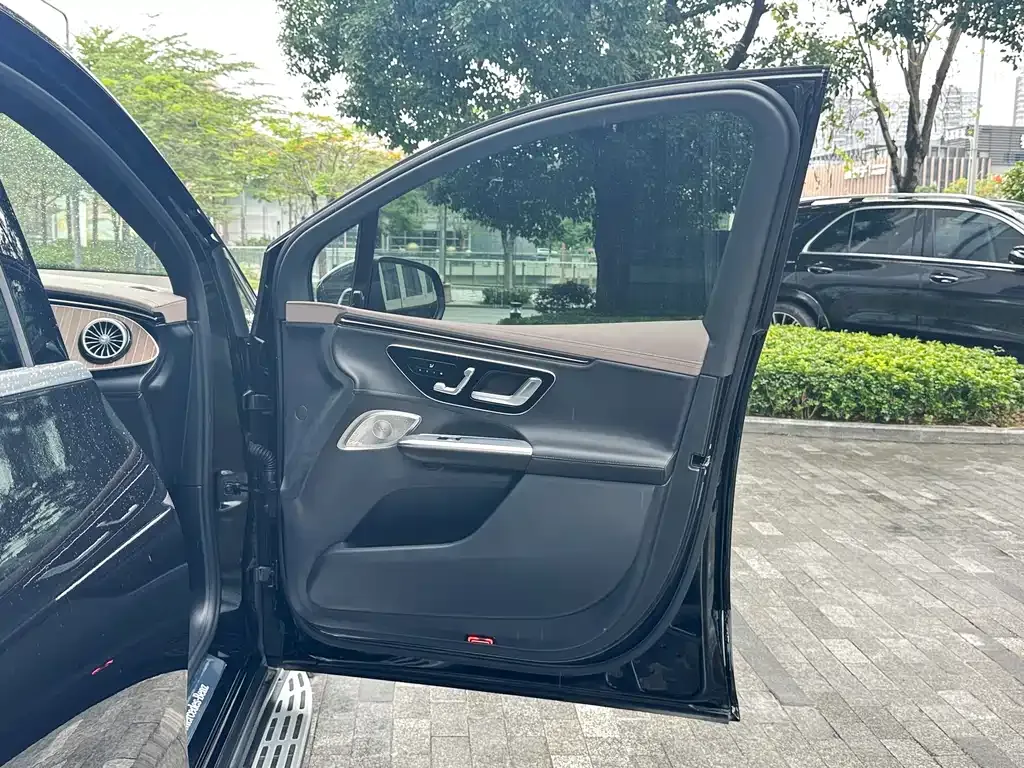 Mercedes-Benz EQE SUV 2025 из CN, фото 7