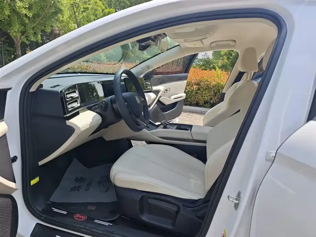 BYD Qin L 2025 из CN, фото 3