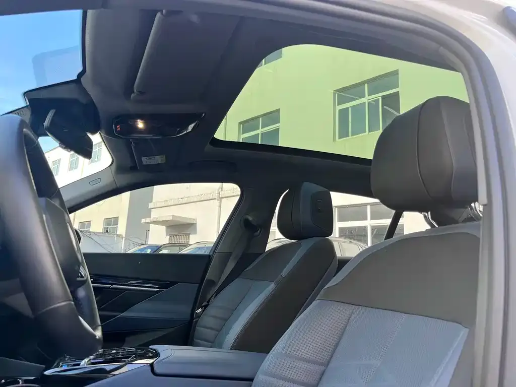 BMW i5 2024 из CN, фото 4
