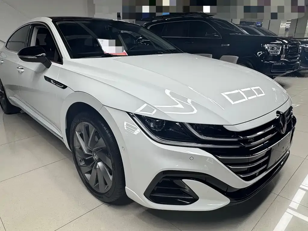 Volkswagen CC 2023 из CN, фото 3