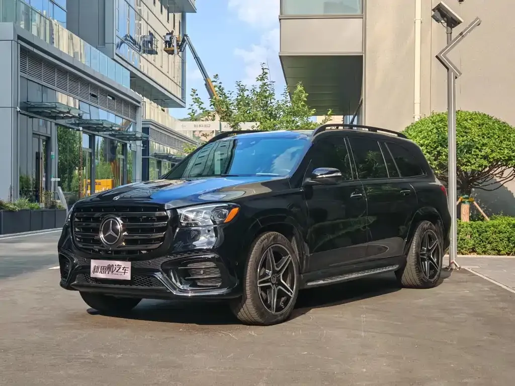 Mercedes-Benz GLS — фото 1