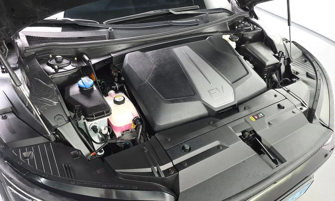 Kia EV6 2023 из KR, фото 7