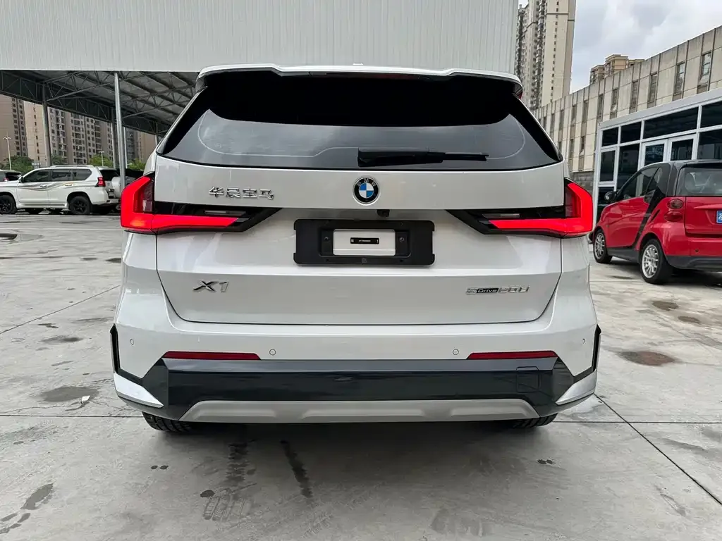 BMW X1 2023 из CN, фото 3