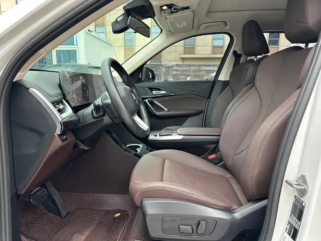 BMW X1 2023 из CN, фото 6
