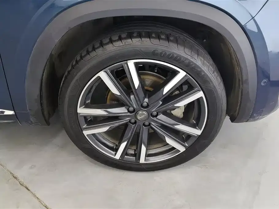 Geely Xingyue L 2022 из CN, фото 5