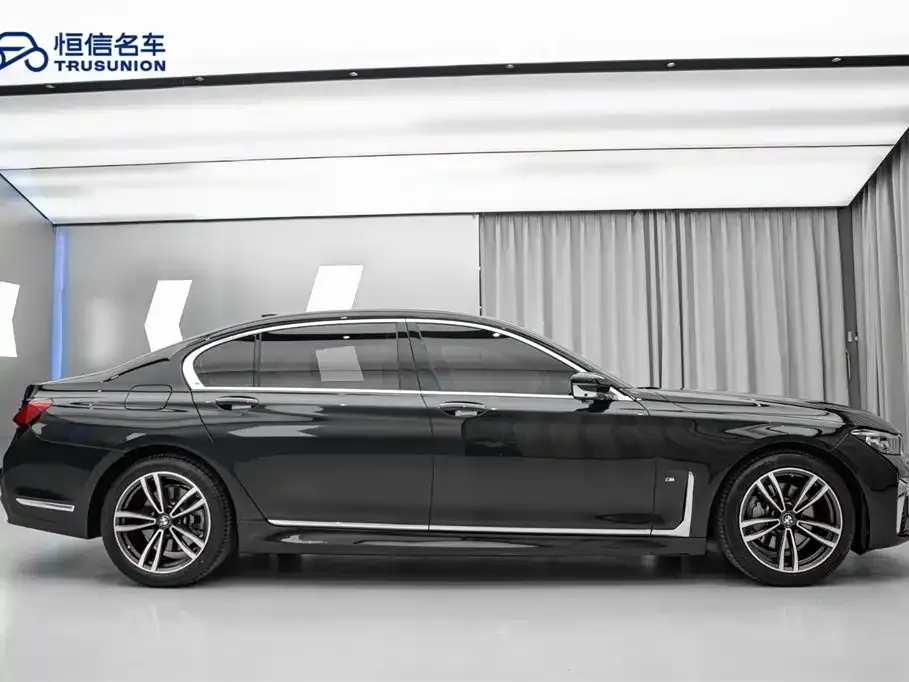 BMW 7 Series 2021 из CN, фото 6