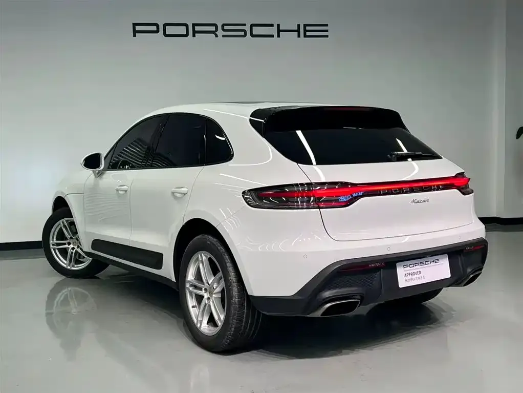 Porsche Macan — фото 7