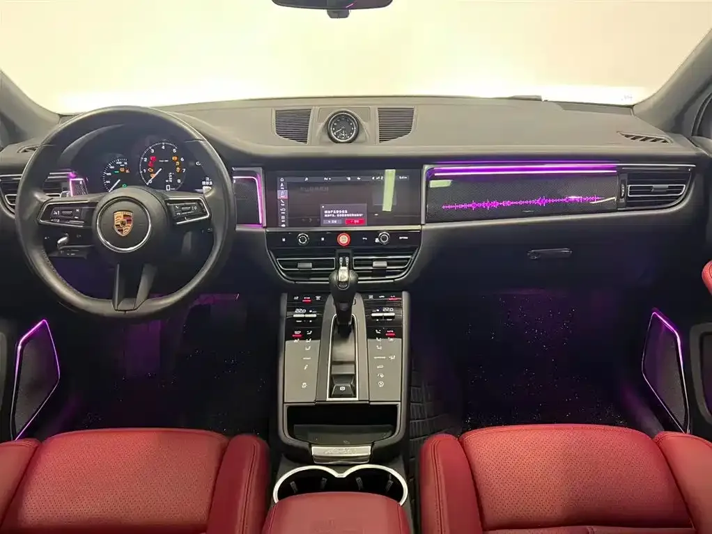 Porsche Macan — фото 10