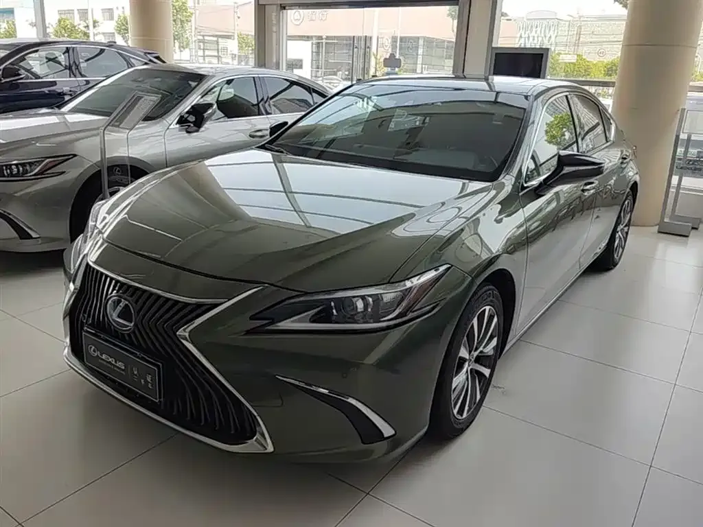 Lexus ES 2021 из CN, фото 7