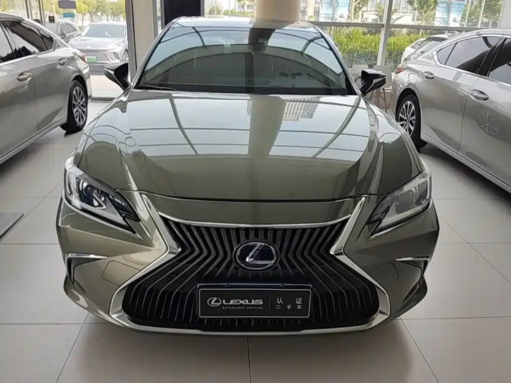 Lexus ES 2021 из CN, фото 8