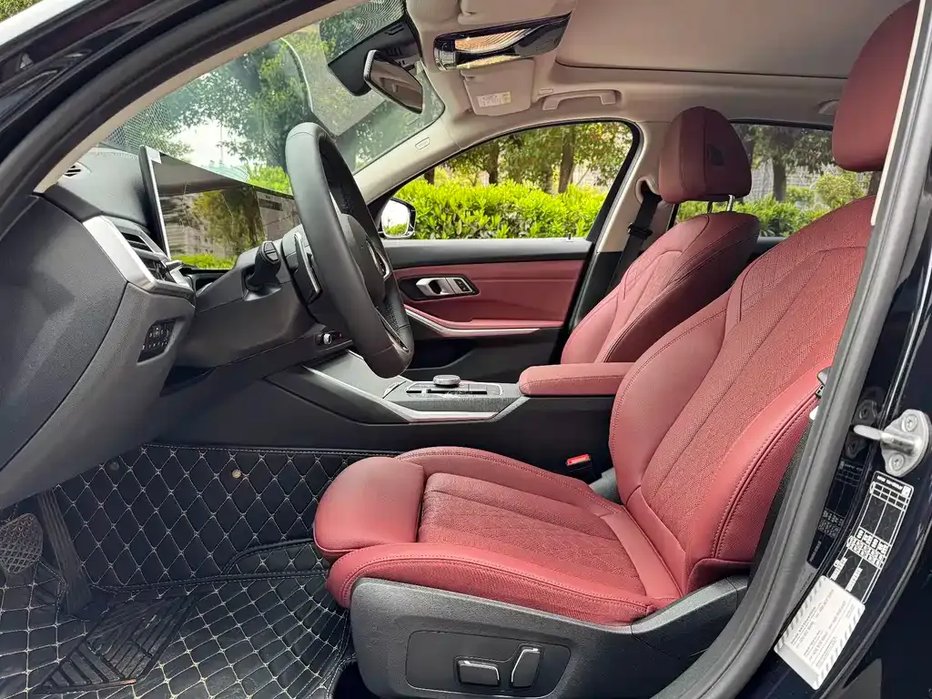 BMW 3 Series 2025 из CN, фото 9