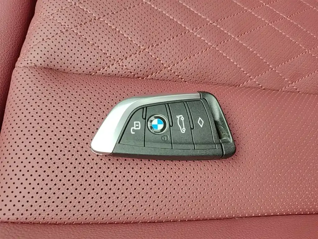 BMW 3 Series — фото 8