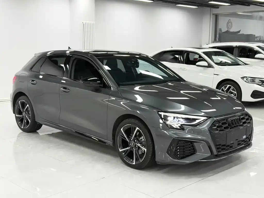 Audi A3 2023 из CN, фото 5